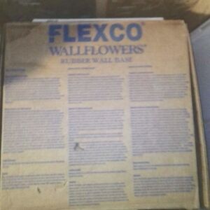 Flexco Wallflowers Rubber Wall Base